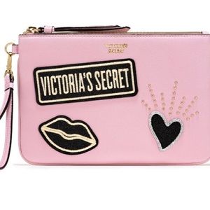 Victoria’s Secret VS Patch Night Out Wristlet Pink